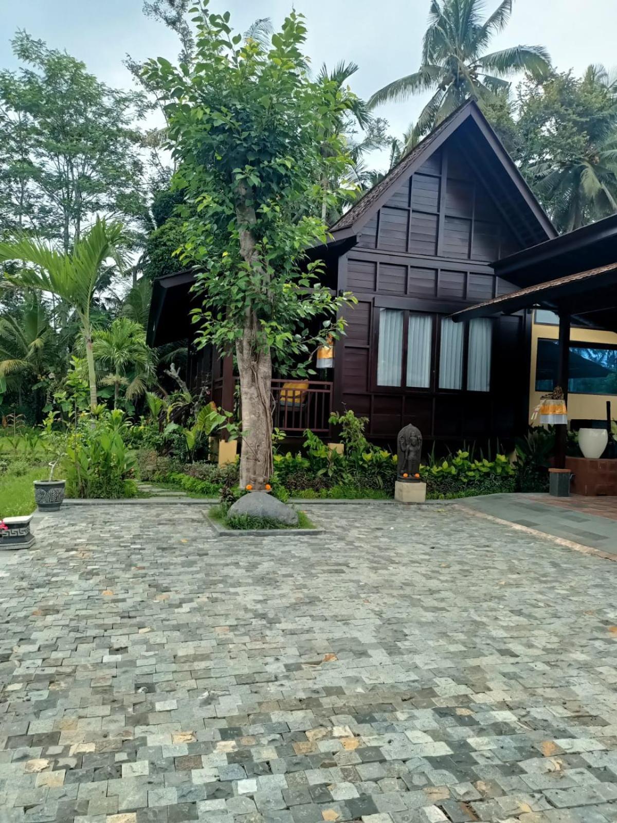 Adi Laxmi Villa Ubud Екстериор снимка
